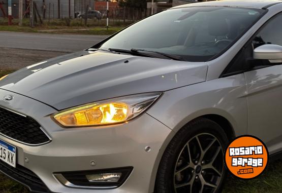 Autos - Ford Focus 2017 Nafta 190000Km - En Venta