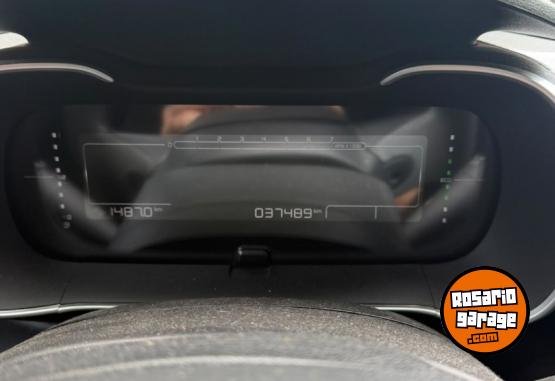 Autos - Citroen C4 CACTUS SHINE 2022 Nafta 37000Km - En Venta