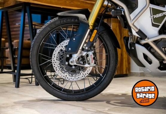 Motos - Triumph TIGER 1200 RALLY EXPLORER 2024 Nafta 19000Km - En Venta