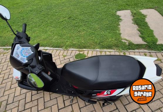 Motos - Yamaha Ray zr 2017 Nafta 19000Km - En Venta