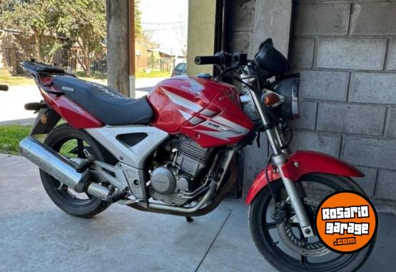 Motos - Honda twister 2012 Nafta 56000Km - En Venta