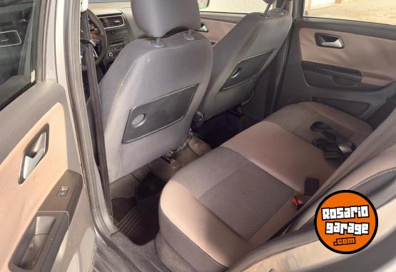 Autos - Volkswagen SURAN 1.6L Sedán 2012 Nafta 189590Km - En Venta