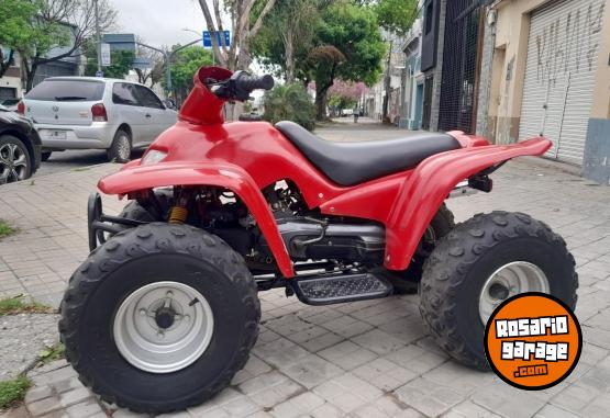 Cuatris y UTVs - Otra marca Siambretta atv 100 2004 1111Km - En Venta
