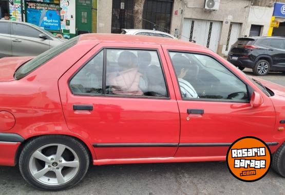 Autos - Renault 19 RT nafta y gnc 1995 GNC 111111Km - En Venta