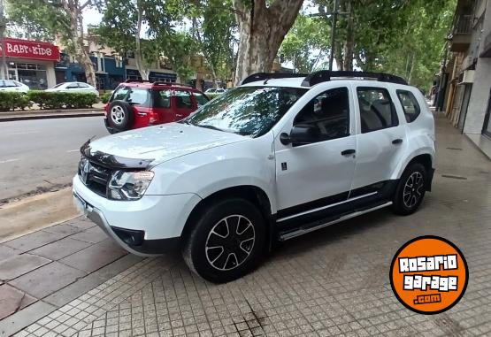 Autos - Renault Duster 2017 GNC 150000Km - En Venta