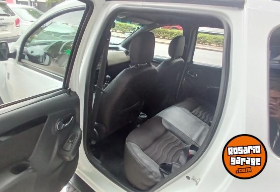 Autos - Renault Duster 2017 GNC 150000Km - En Venta