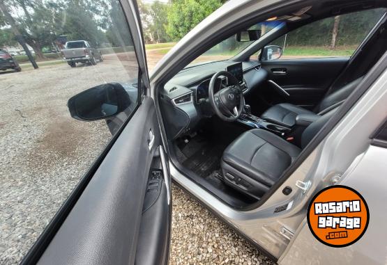 Camionetas - Toyota COROLLA CROSS SEG 2022 Nafta 110000Km - En Venta