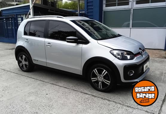 Autos - Volkswagen Up! 1.0 Cross TSI 5P L19 2020 Nafta 109801Km - En Venta