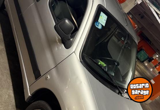 Utilitarios - Peugeot partner furgon 2022 GNC 850000Km - En Venta
