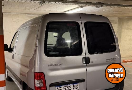 Utilitarios - Peugeot partner furgon 2022 GNC 850000Km - En Venta
