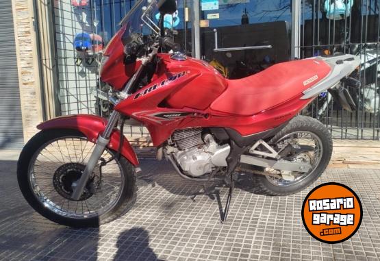 Motos - Honda Falcon 400 2015 Nafta 17529Km - En Venta