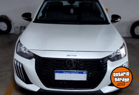 Autos - Peugeot Allure pack T200 2026 Nafta 9000Km - En Venta
