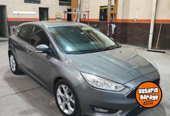 Autos - Ford SE PLUS 2019 2019 Nafta 106000Km - En Venta