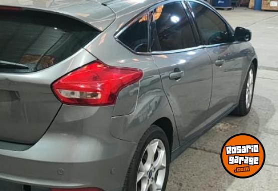 Autos - Ford SE PLUS 2019 2019 Nafta 106000Km - En Venta