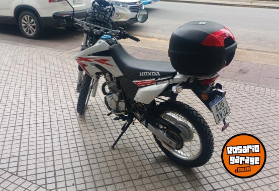 Motos - Honda Xr 250 tornado 2023 Nafta 700Km - En Venta
