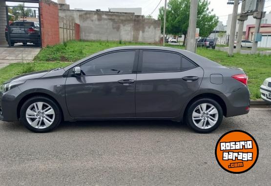 Autos - Toyota Corolla xei pack cvt 2015 Nafta 156000Km - En Venta