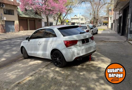 Autos - Audi A1 ambition 2013 Nafta 180000Km - En Venta