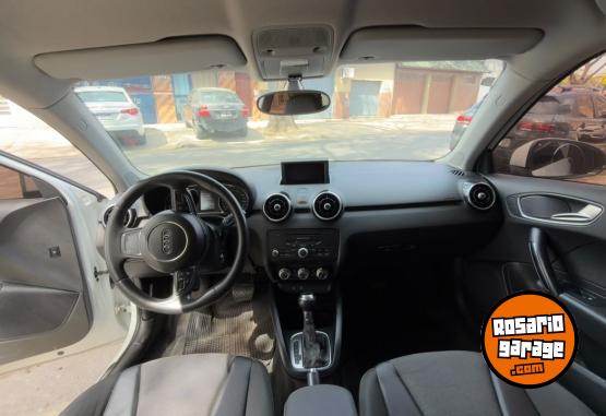 Autos - Audi A1 ambition 2013 Nafta 180000Km - En Venta