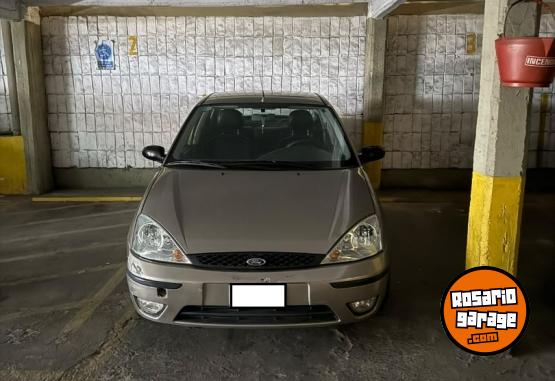 Autos - Ford Focus 2005 GNC 190000Km - En Venta