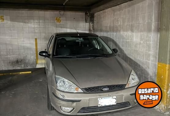 Autos - Ford Focus 2005 GNC 190000Km - En Venta