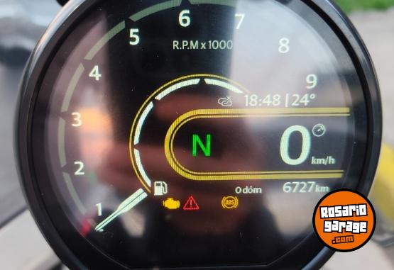 Motos - Royal Enfield Himalayan 450 2025 Nafta 6700Km - En Venta
