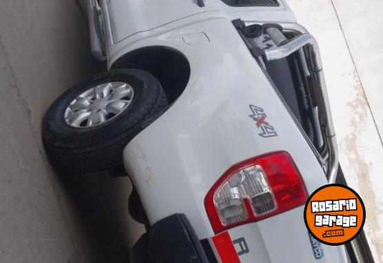Autos - Ford Ranger XLS 2015 Diesel 127000Km - En Venta