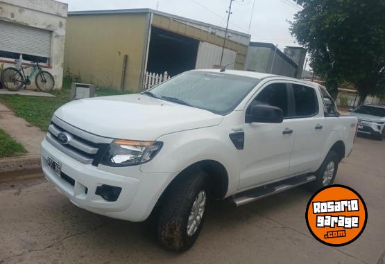 Autos - Ford Ranger XLS 2015 Diesel 127000Km - En Venta