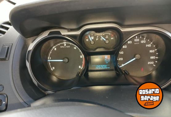 Autos - Ford Ranger XLS 2015 Diesel 127000Km - En Venta