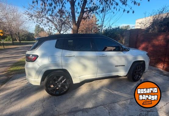 Autos - Chrysler Jeep serie S 2024 Nafta 26000Km - En Venta
