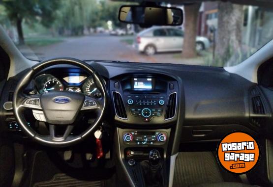 Autos - Ford focus s.e plus 2015 Nafta 154000Km - En Venta