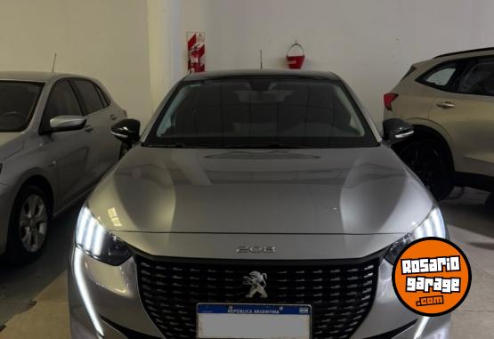 Autos - Peugeot 208 2023 Nafta 30000Km - En Venta