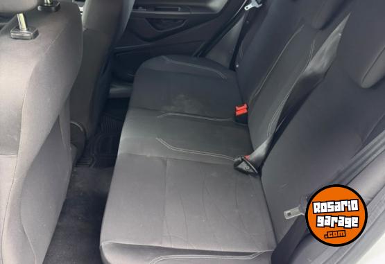 Autos - Ford Fiesta 2016 Nafta 88000Km - En Venta