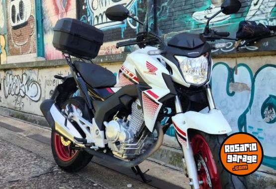 Motos - Honda CB250 Twister 2023 Nafta 9600Km - En Venta