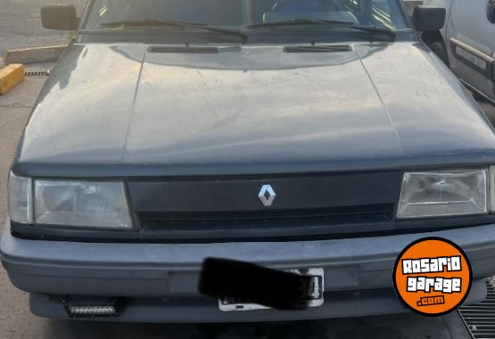 Autos - Renault 9 1995 GNC 111111Km - En Venta