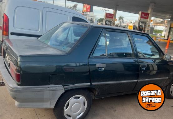 Autos - Renault 9 1995 GNC 111111Km - En Venta