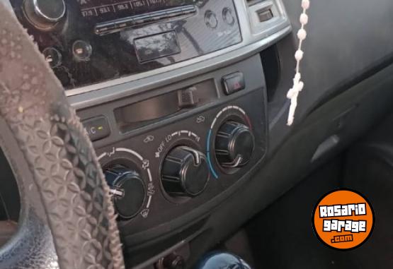 Camionetas - Toyota Hilux 2014 Diesel 228000Km - En Venta