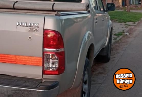 Camionetas - Toyota Hilux 2014 Diesel 228000Km - En Venta