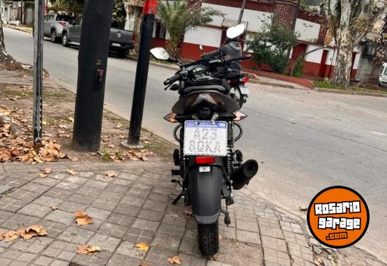 Motos - Bajaj Rouser 200 2025 Nafta 7000Km - En Venta