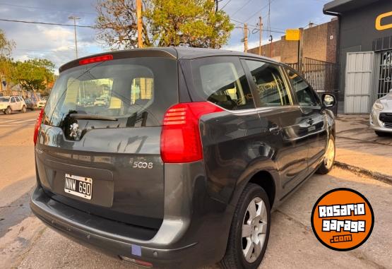 Autos - Peugeot 5008 2014 Nafta 150000Km - En Venta