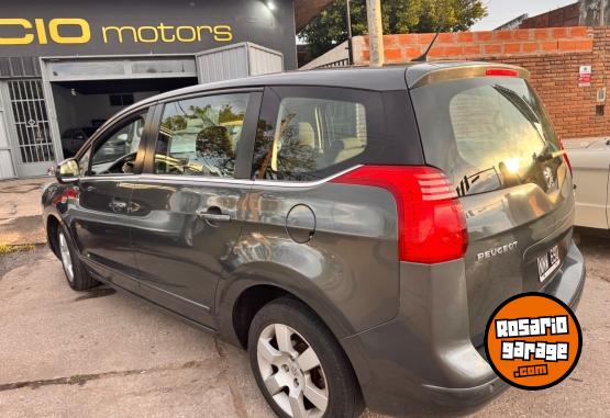 Autos - Peugeot 5008 2014 Nafta 150000Km - En Venta