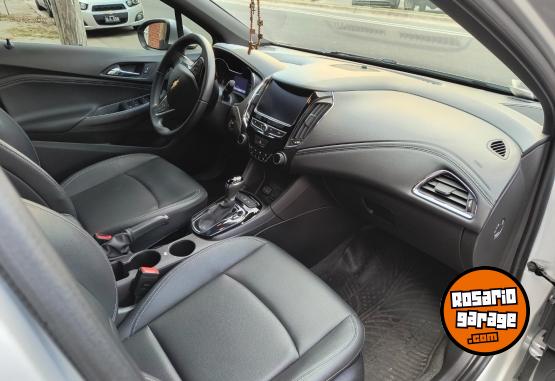 Autos - Chevrolet Cruze LTZ 5 puertas. 2022 Nafta 7600Km - En Venta
