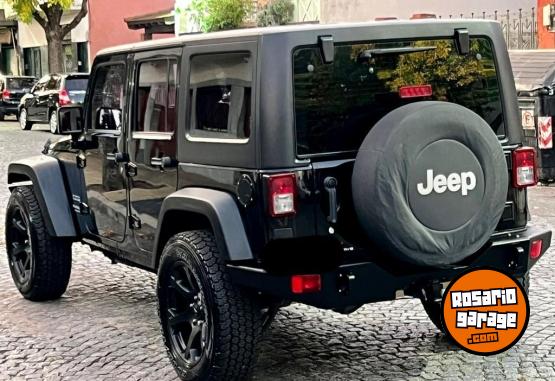 Camionetas - Jeep Jeep Wrangler 3.6 Unlimit 2013 Nafta 97000Km - En Venta
