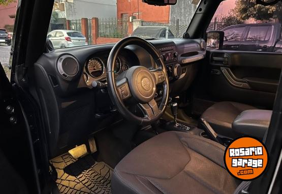 Camionetas - Jeep Jeep Wrangler 3.6 Unlimit 2013 Nafta 97000Km - En Venta