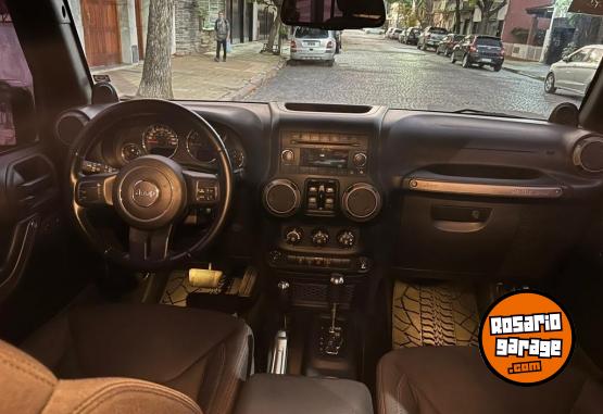 Camionetas - Jeep Jeep Wrangler 3.6 Unlimit 2013 Nafta 97000Km - En Venta