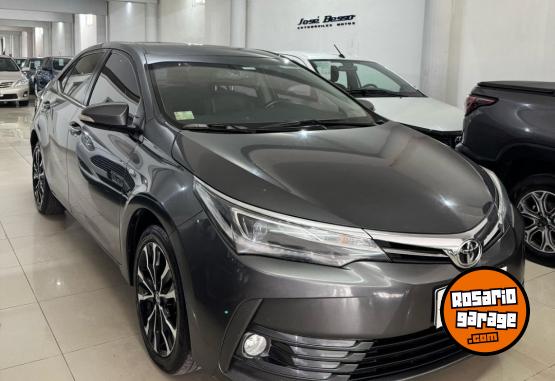 Autos - Toyota COROLLA 2018 Nafta 105000Km - En Venta