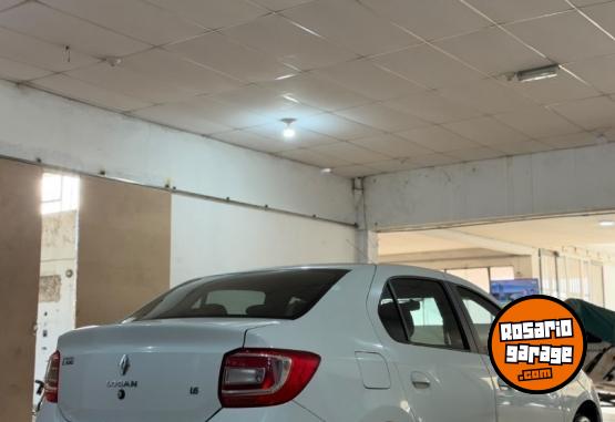Autos - Renault Logan Intense 2021 Nafta 111Km - En Venta