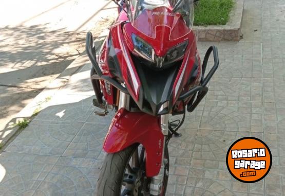 Motos - Benelli TRK 251 2021 Nafta 18000Km - En Venta