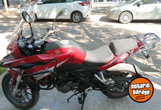 Motos - Benelli TRK 251 2021 Nafta 18000Km - En Venta