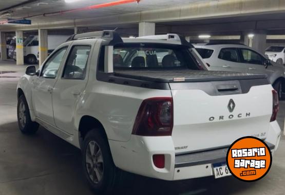 Camionetas - Renault Duster Oroch 2.0 Privileg 2018 Nafta 95000Km - En Venta