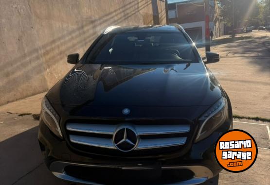 Autos - Mercedes Benz Gla 200 at 2016 2016 Nafta 84000Km - En Venta